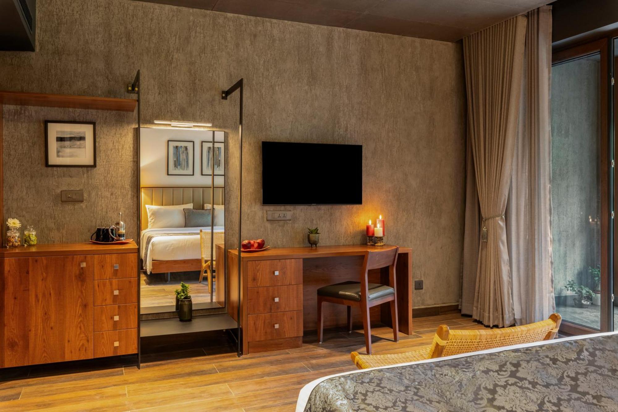 Sterling Athirappilly Hotel Kallana Buitenkant foto